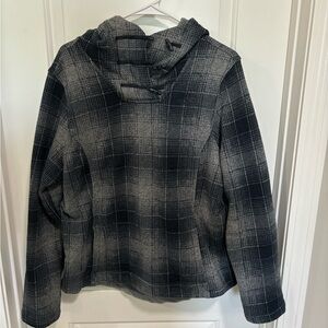 Women’s North Face Sweatshirt